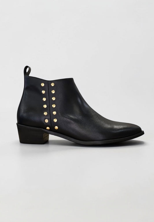 Alexandra boots